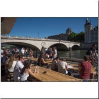 2017-05-25 Berges de Seine Rive Droite 02.jpg